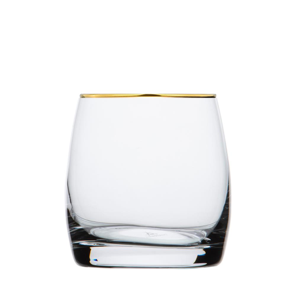 An elegant, clear whisky glass made of sparkling crystal with a delicate, shiny gold rim. The slightly bulbous shape and solid base stand out clearly against a white background, highlighting the fine craftsmanship.